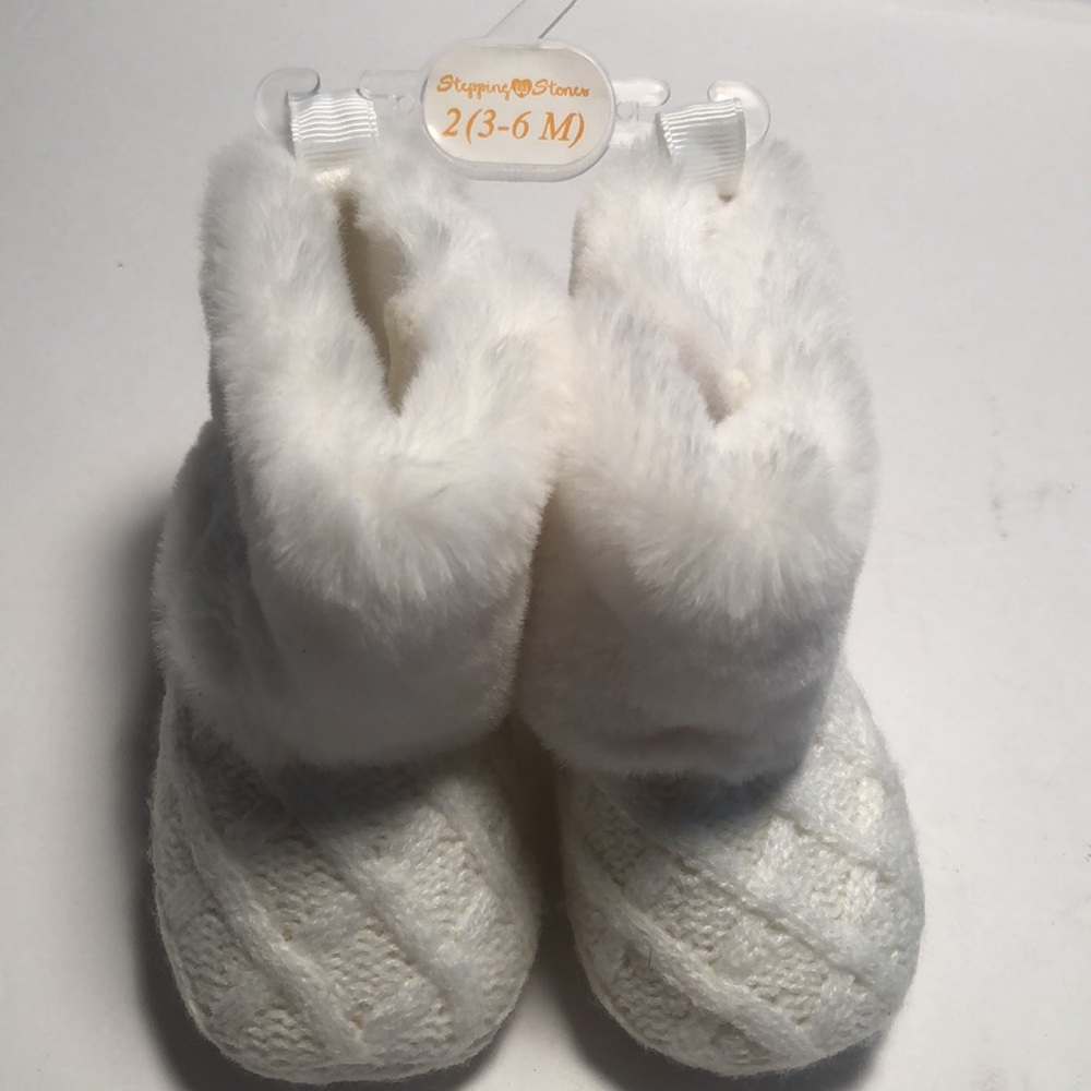 Girls fall white soft warm stepping stones fur booties
